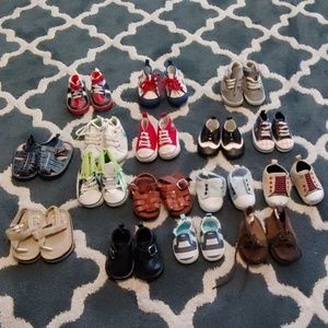 Infant soft sole shoes $1 each